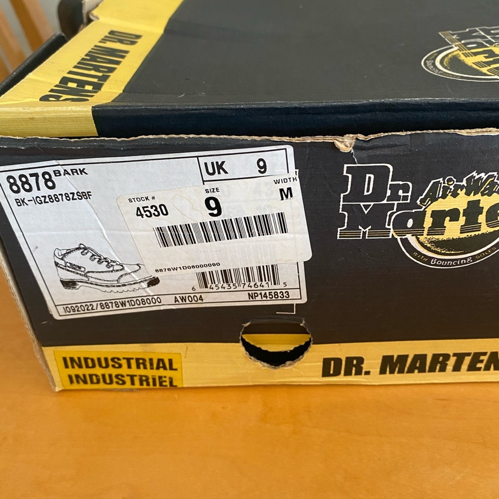 Men’s. Dr. Marten work boots. Bark color size 9